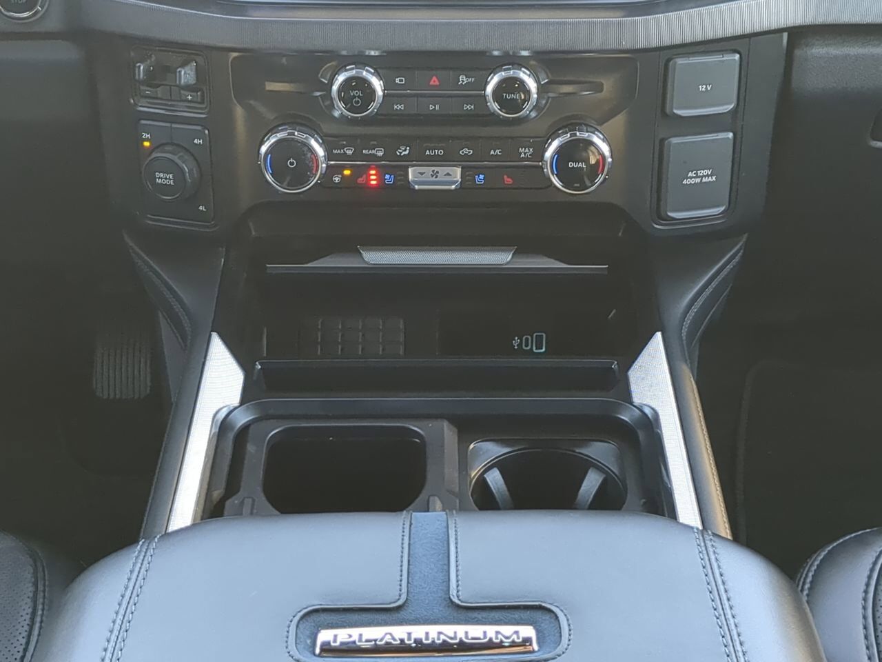 2025 Ford Super Duty F-450 DRW Platinum Winder GA