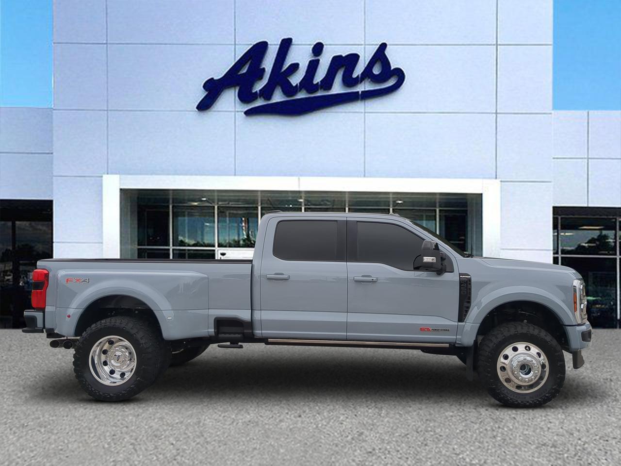 2025 Ford Super Duty F-450 DRW Platinum