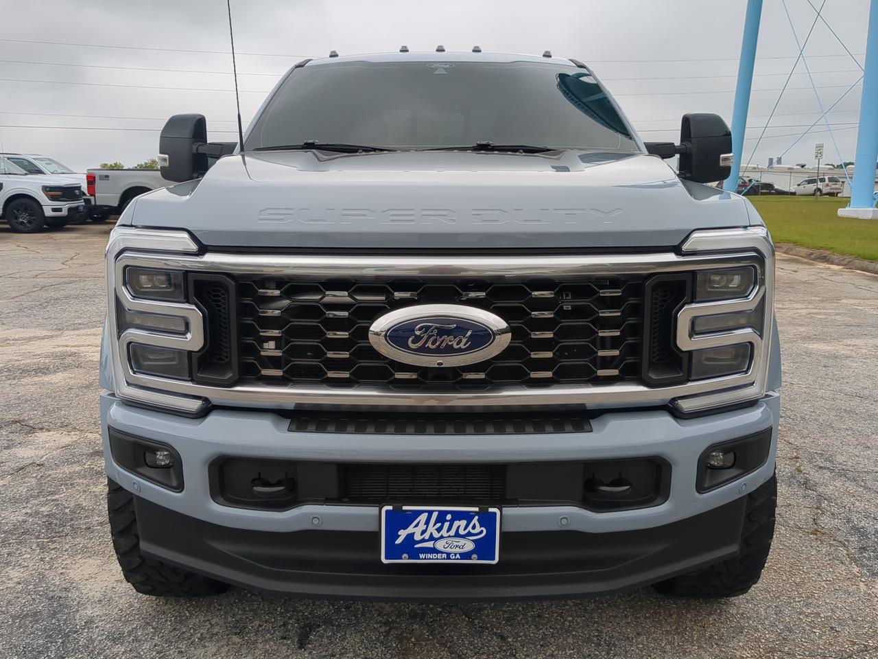 2025 Ford Super Duty F-450 DRW Platinum Winder GA