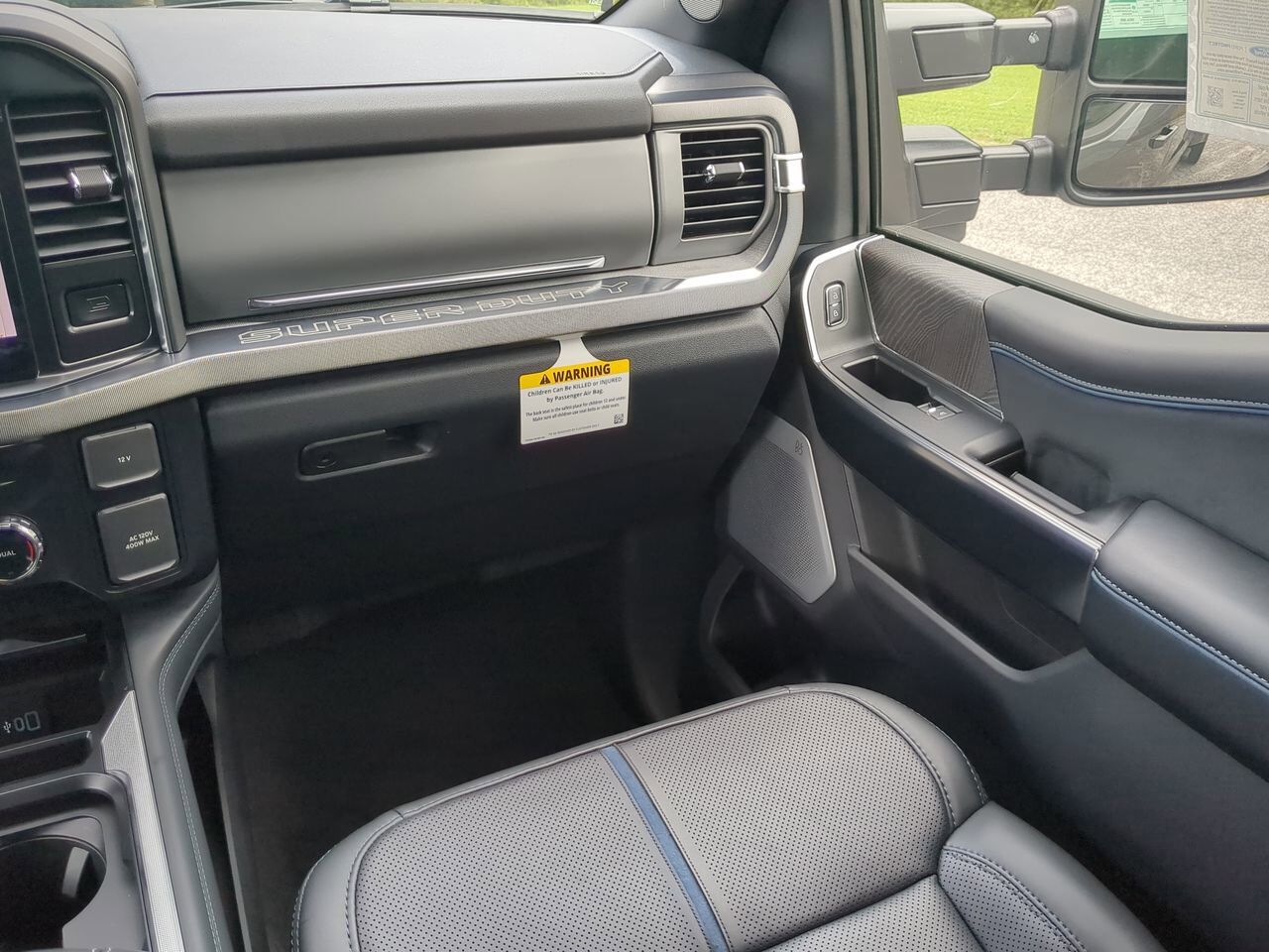 2025 Ford Super Duty F-450 DRW Platinum Winder GA