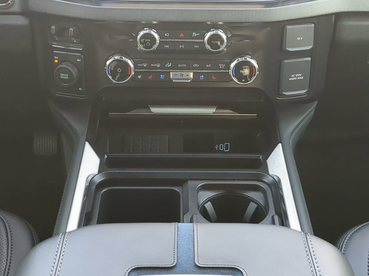 2025 Ford Super Duty F-450 DRW Platinum Winder GA