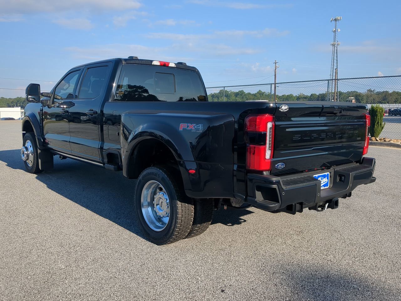 2025 Ford Super Duty F-450 DRW Platinum Winder GA