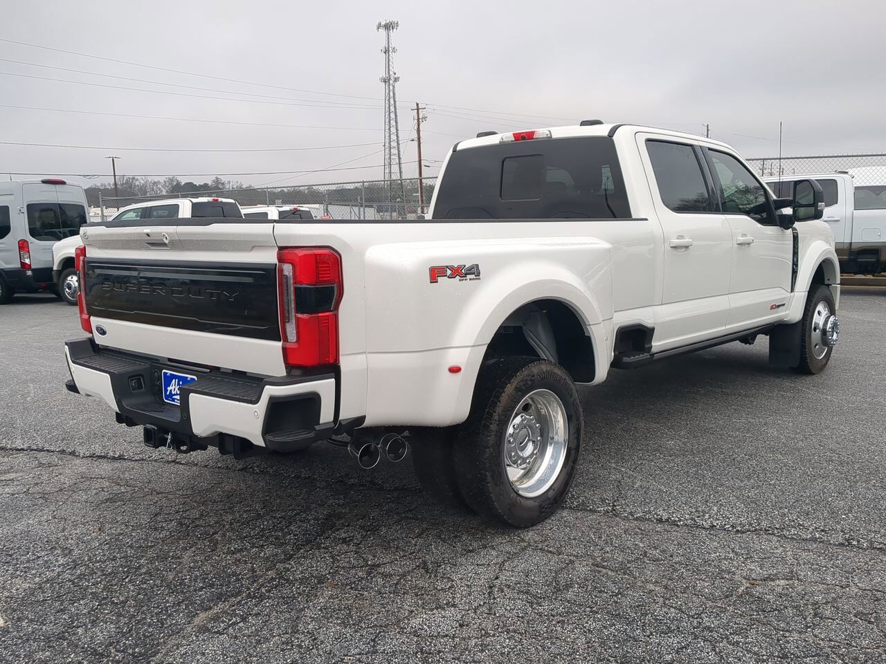 2025 Ford Super Duty F-450 DRW Platinum Winder GA