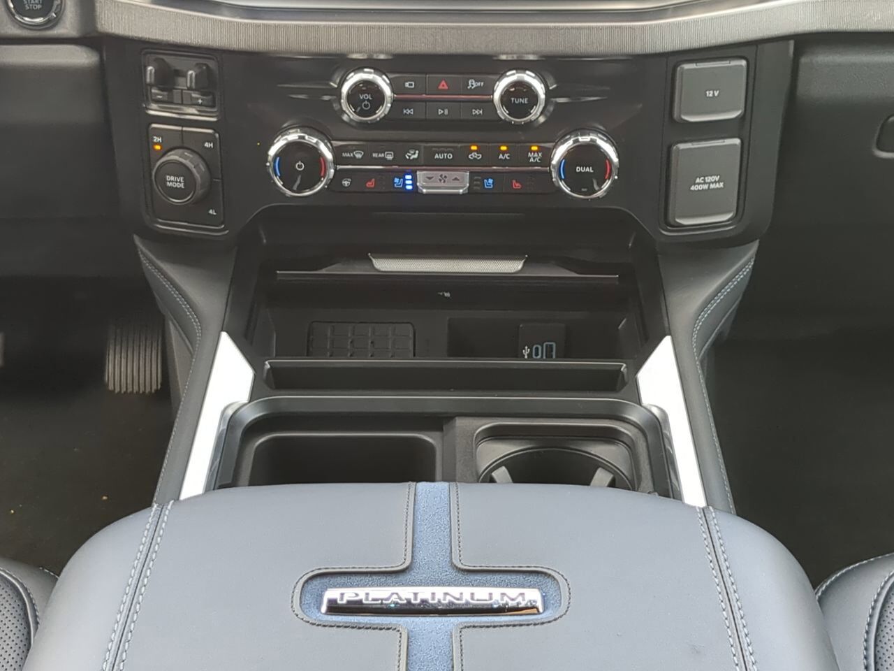 2025 Ford Super Duty F-450 DRW Platinum Winder GA