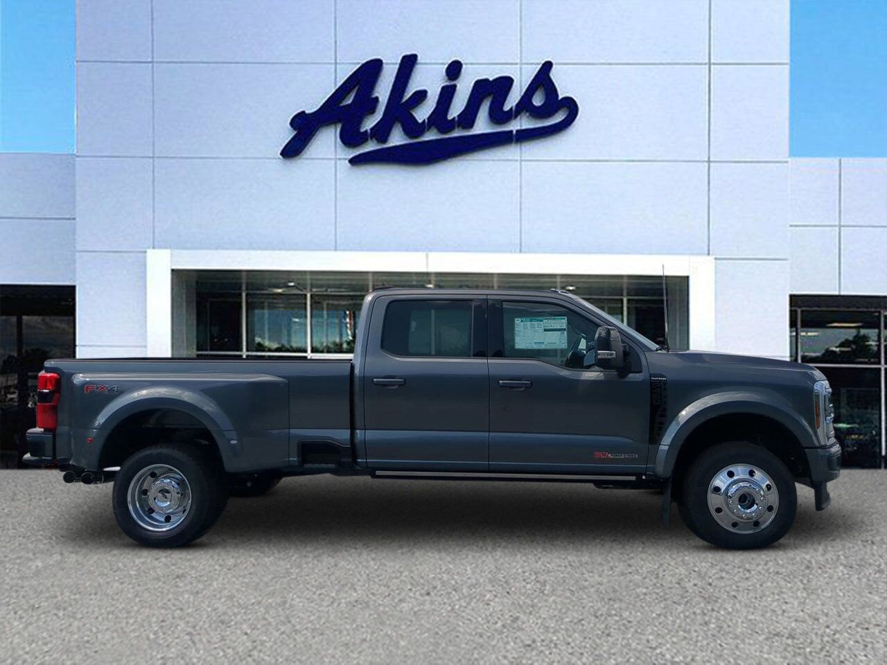 2025 Ford Super Duty F-450 DRW Platinum Winder GA