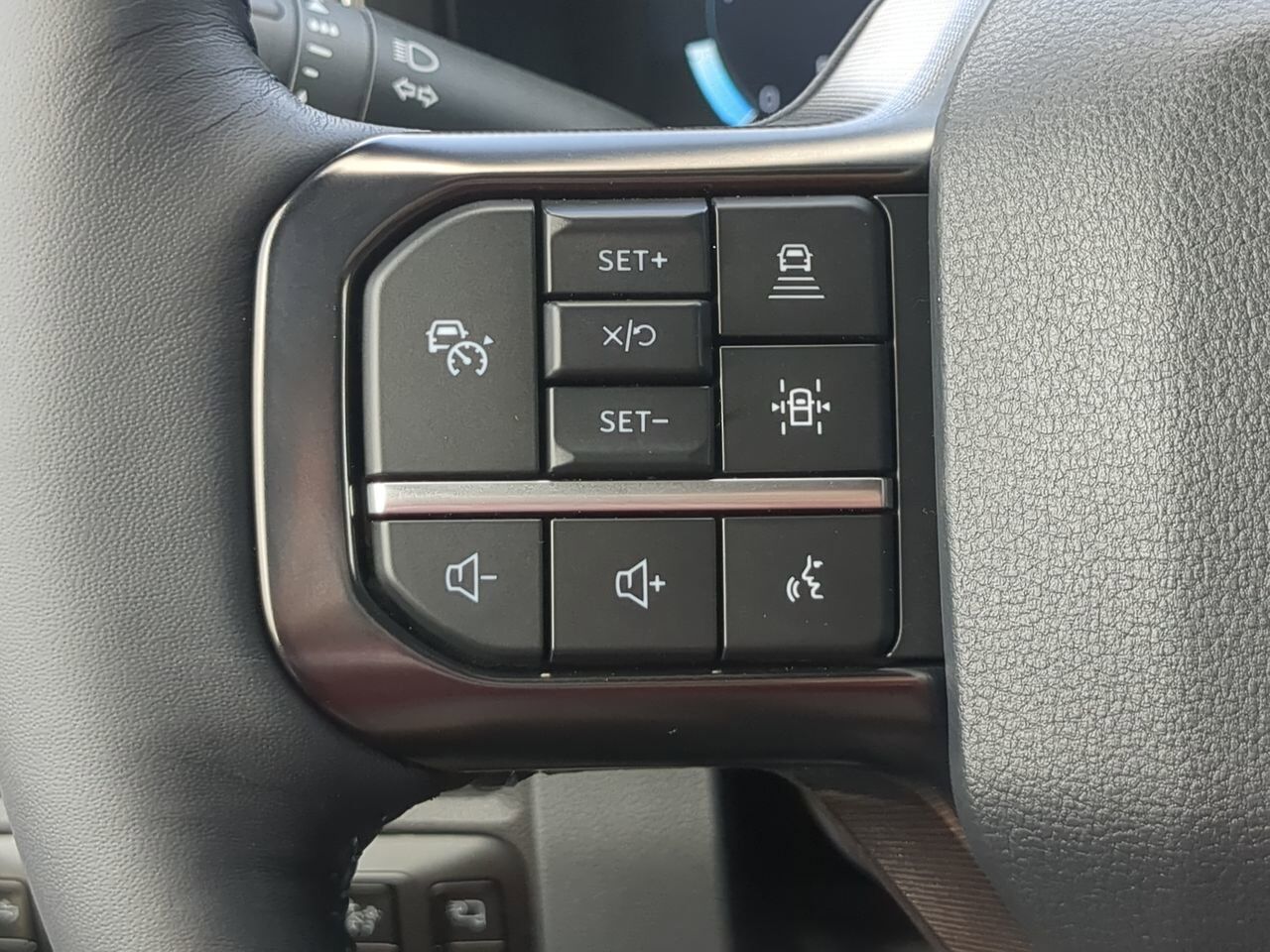 2025 Ford Super Duty F-450 DRW Platinum Winder GA