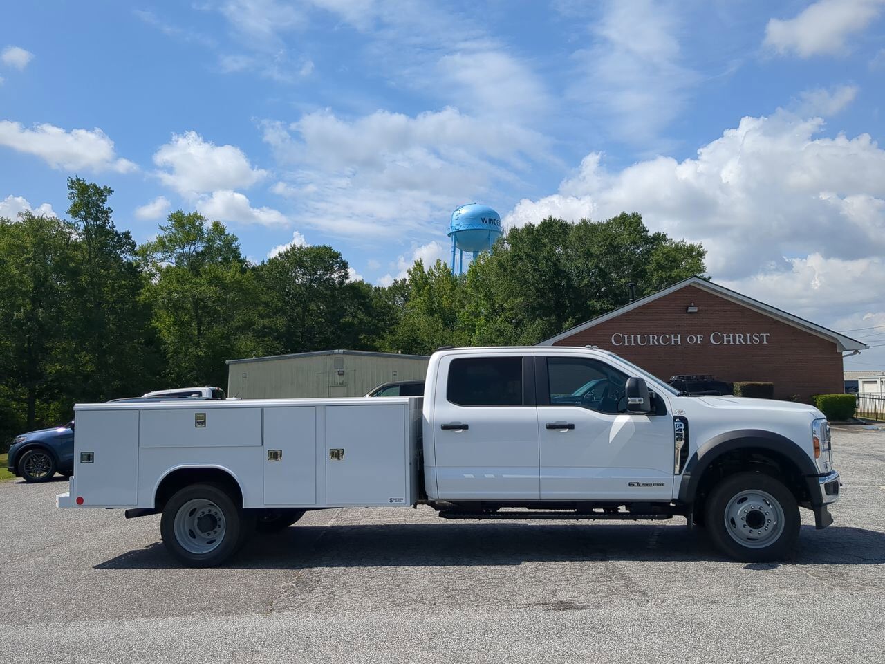 2025 Ford Super Duty F-450 DRW Service Body Winder GA