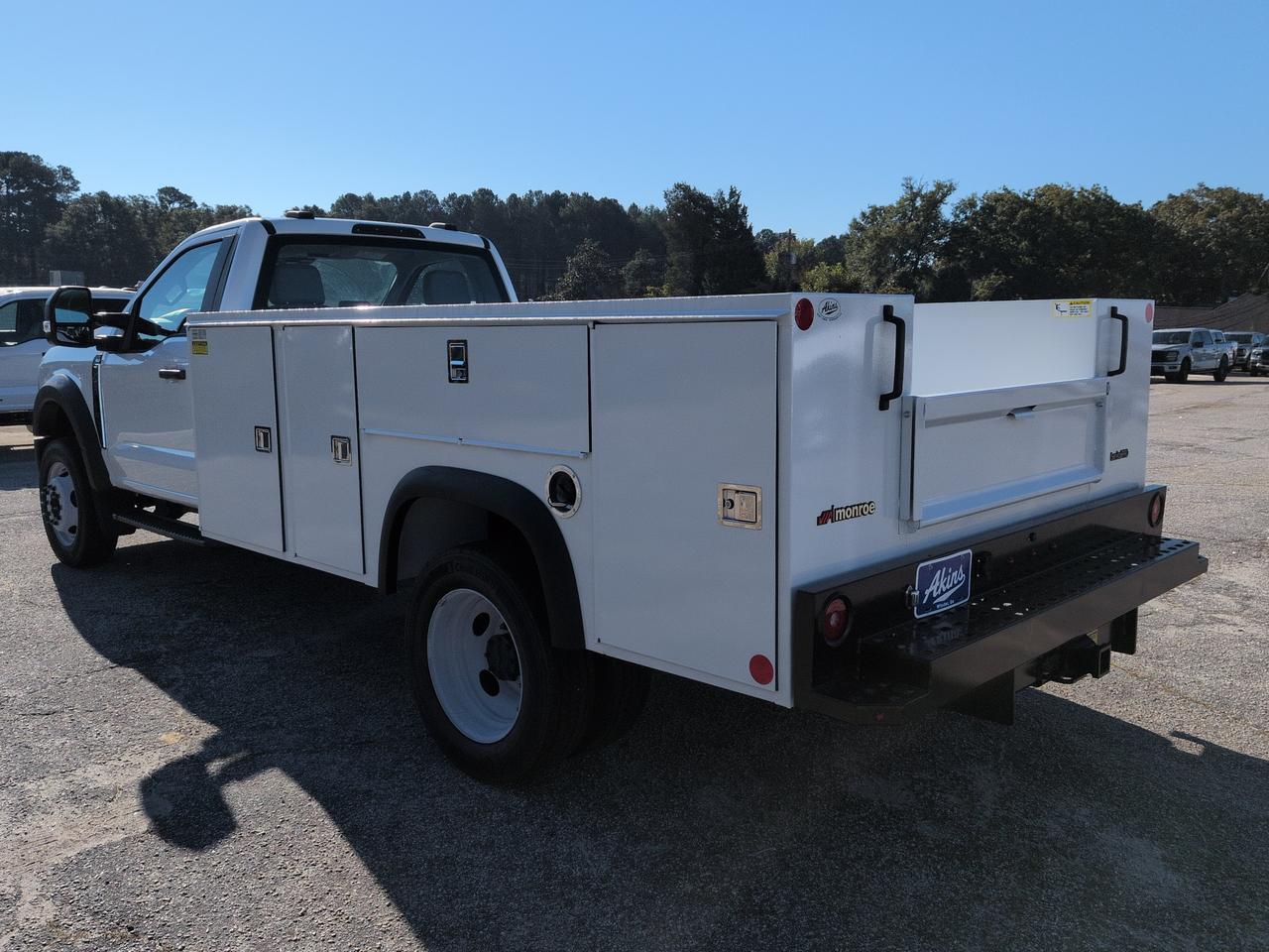 2025 Ford Super Duty F-450 DRW Service Body Winder GA