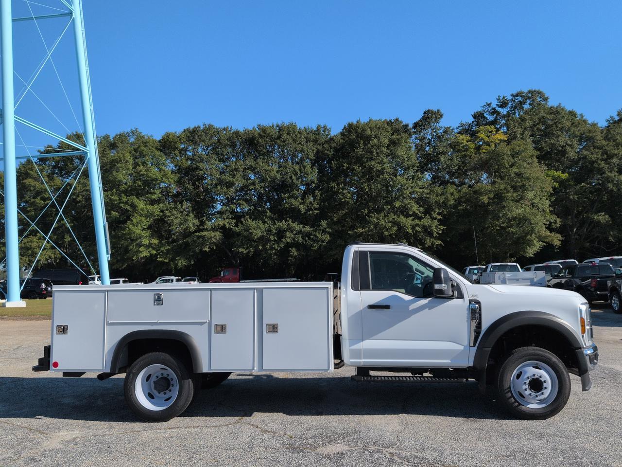 2025 Ford Super Duty F-450 DRW Service Body Winder GA