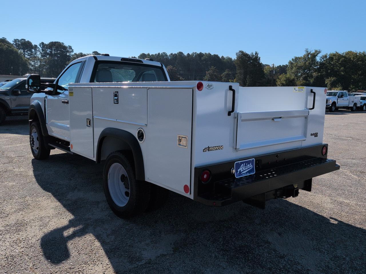 2025 Ford Super Duty F-450 DRW Service Body Winder GA