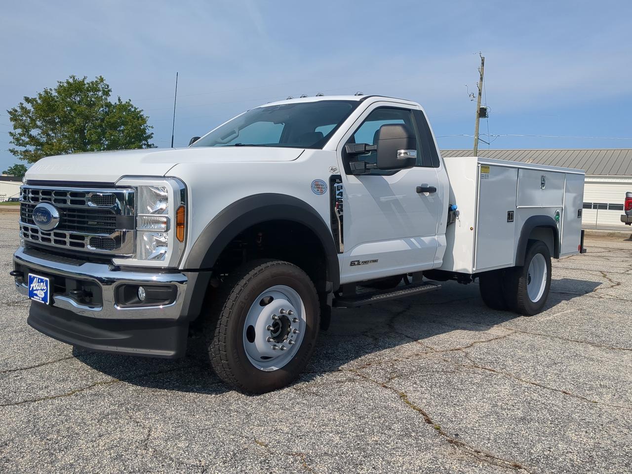 2025 Ford Super Duty F-450 DRW Service Body Winder GA