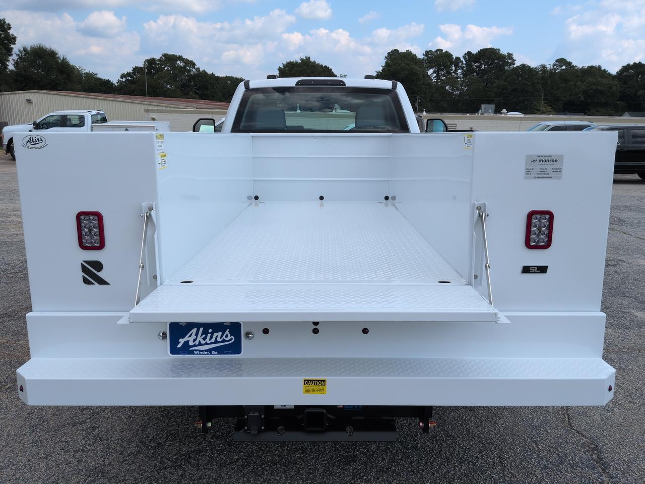 2025 Ford Super Duty F-450 DRW Service Body Winder GA