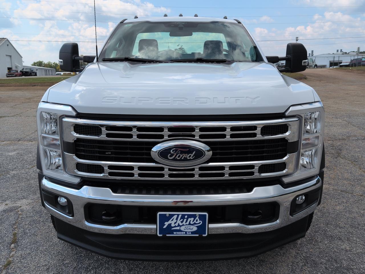 2025 Ford Super Duty F-450 DRW Service Body Winder GA