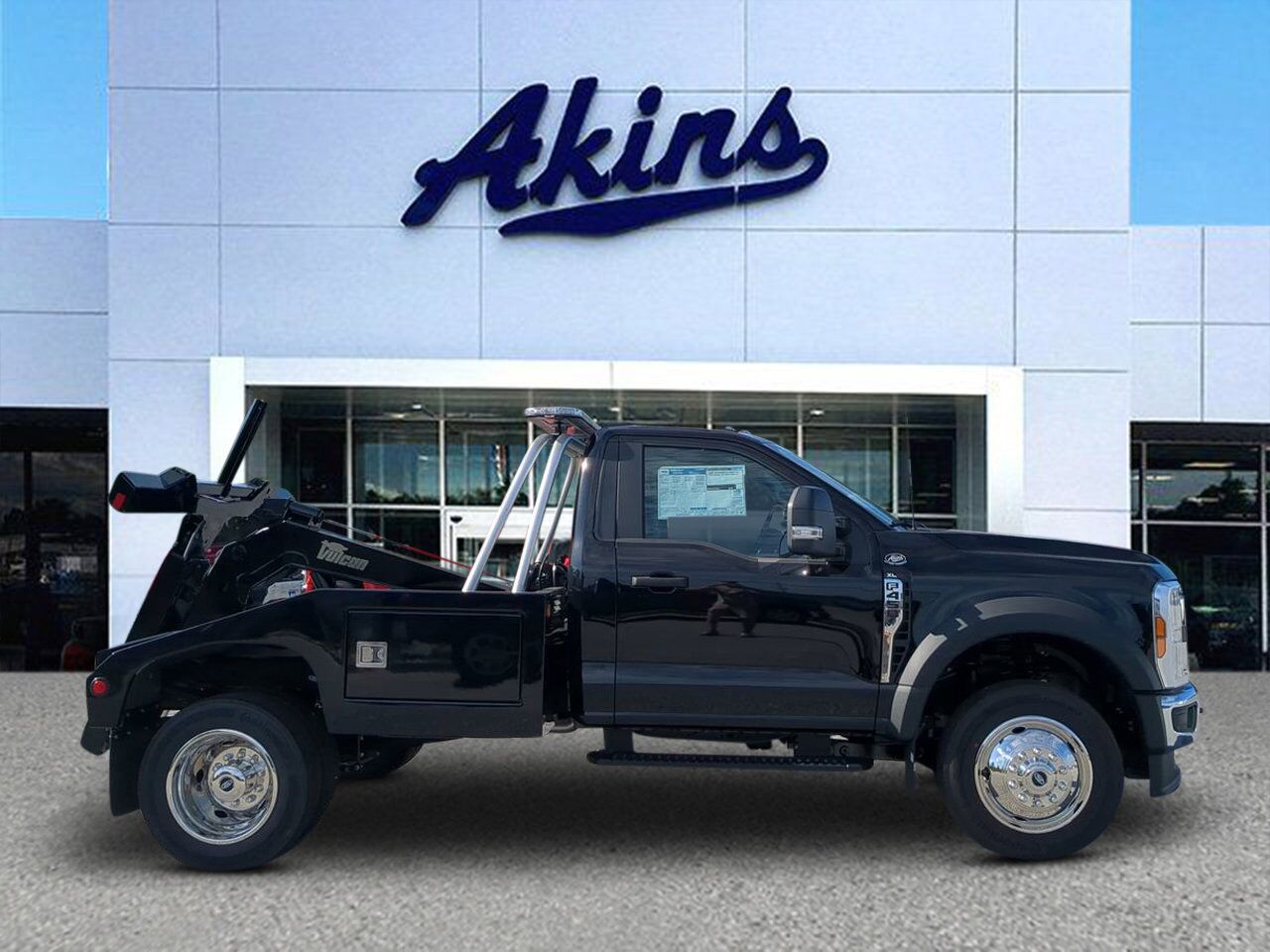 2025 Ford Super Duty F-450 DRW WRECKER BODY Winder GA