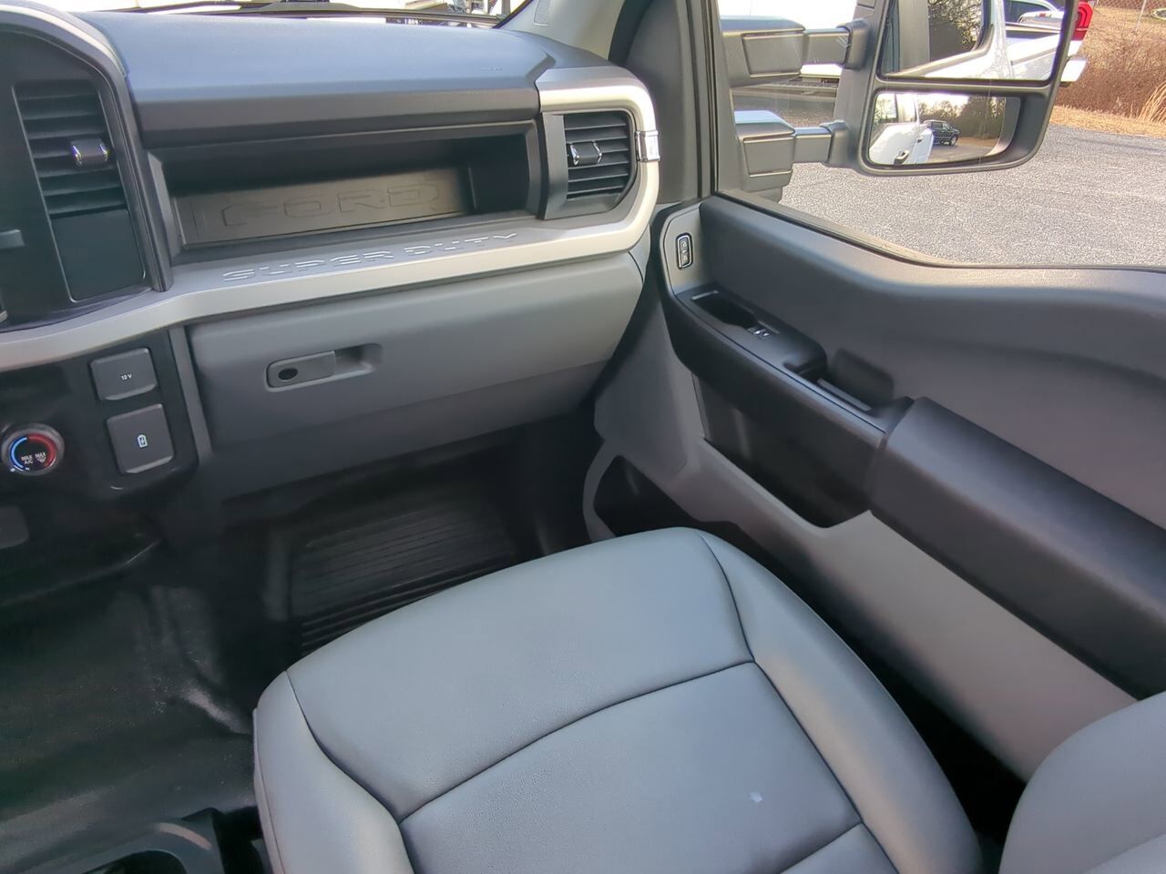 2025 Ford Super Duty F-450 DRW XL Appleton WI