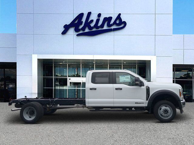 2025 Ford Super Duty F-450 DRW XL