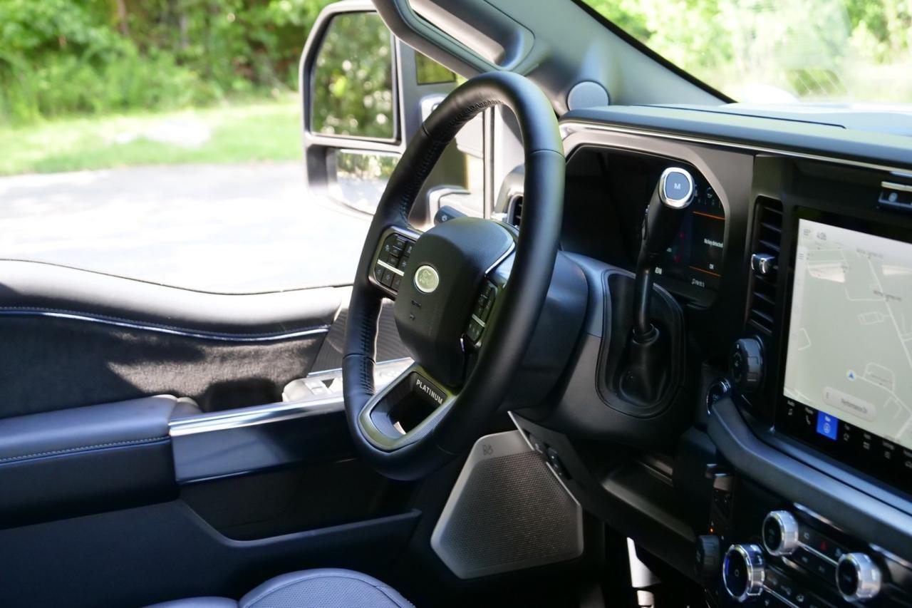 2025 Ford Super Duty F-450 Platinum 4X4 / DRW / HO Diesel / Pro Power Onboard! Lincolnton NC
