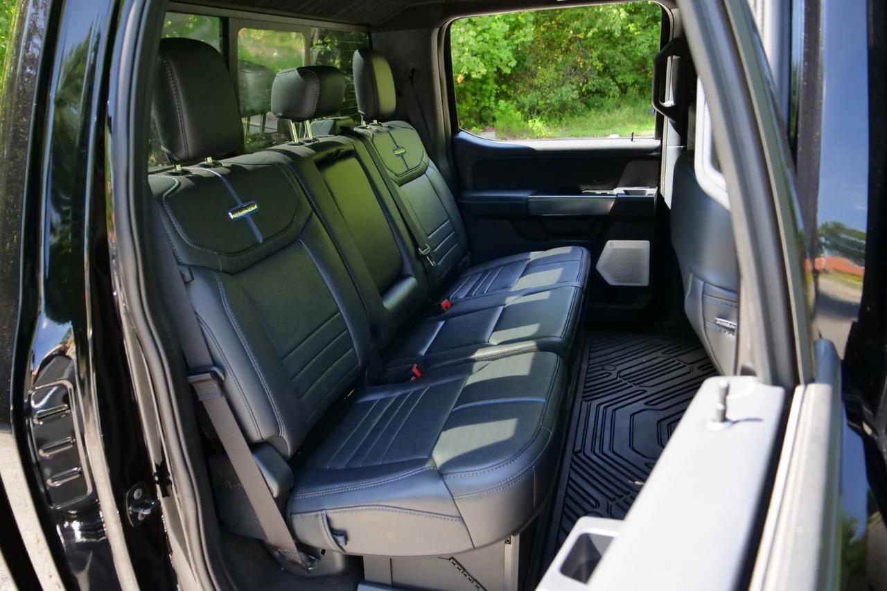 2025 Ford Super Duty F-450 Platinum 4X4 / DRW / HO Diesel / Pro Power Onboard! Lincolnton NC