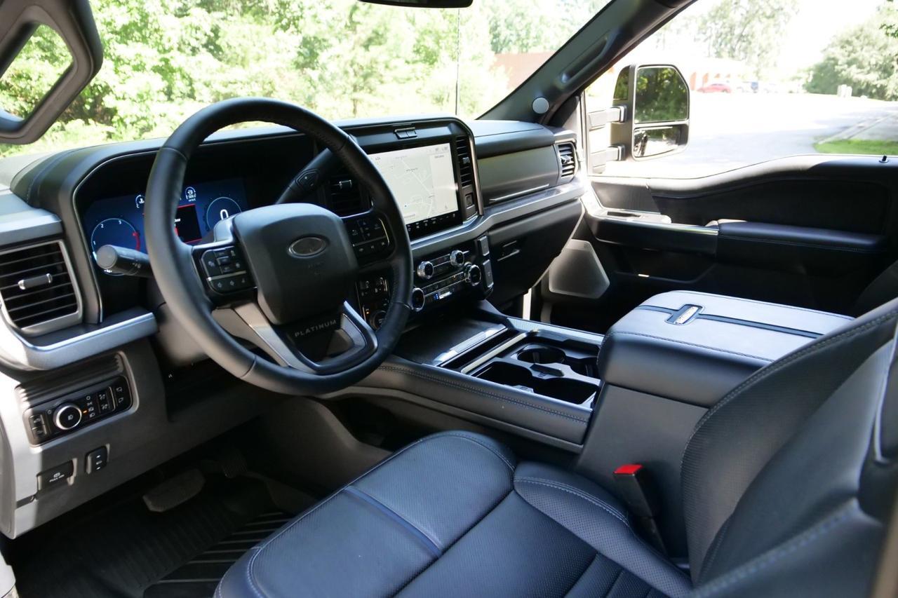 2025 Ford Super Duty F-450 Platinum 4X4 / DRW / HO Diesel / Pro Power Onboard! Lincolnton NC