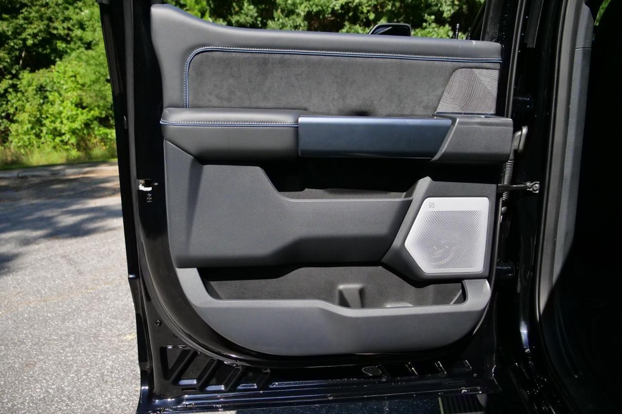 2025 Ford Super Duty F-450 Platinum 4X4 / DRW / HO Diesel / Pro Power Onboard! Lincolnton NC