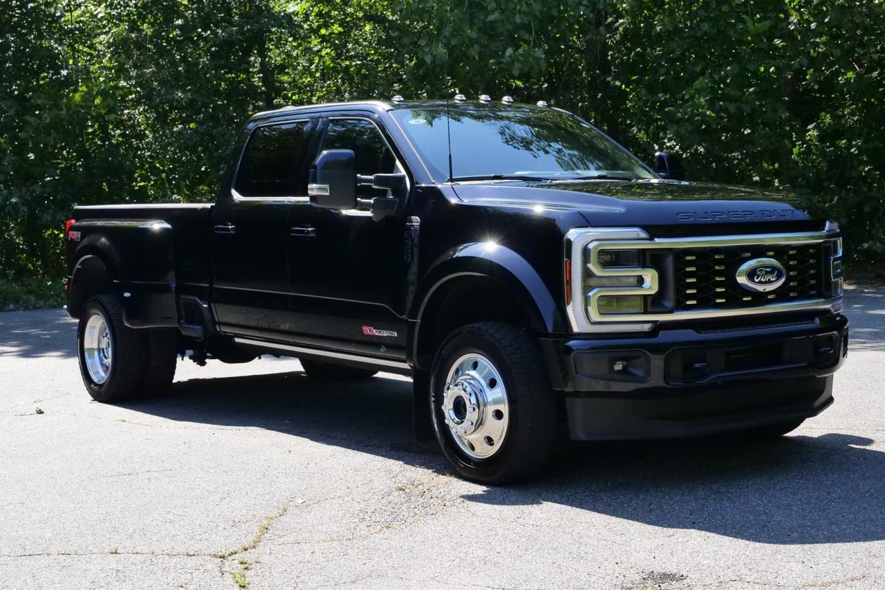 2025 Ford Super Duty F-450 Platinum 4X4 / DRW / HO Diesel / Pro Power Onboard! Lincolnton NC