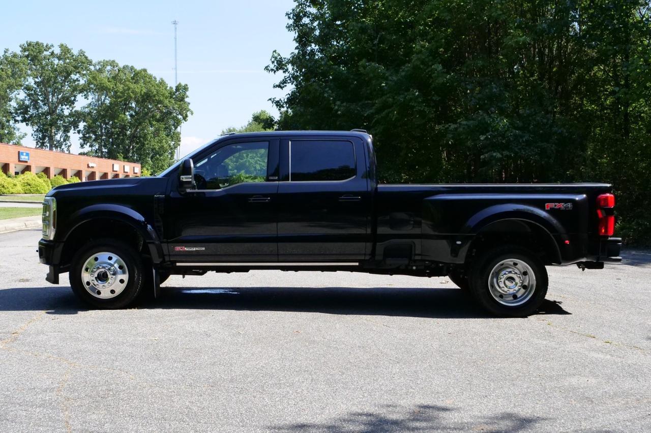 2025 Ford Super Duty F-450 Platinum 4X4 / DRW / HO Diesel / Pro Power Onboard! Lincolnton NC