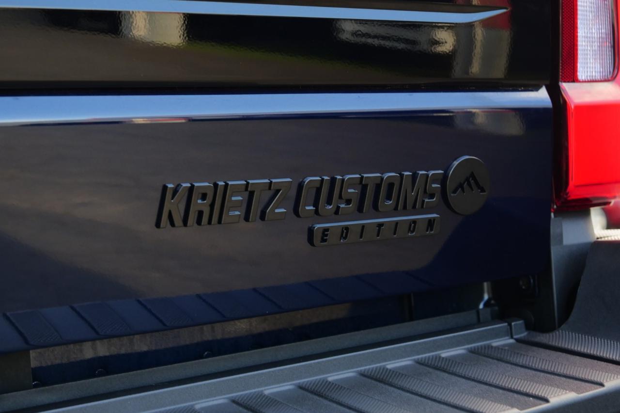 2025 Ford Super Duty F-450 Platinum 4X4 / DRW / Krietz Customs / HO Diesel! Lincolnton NC