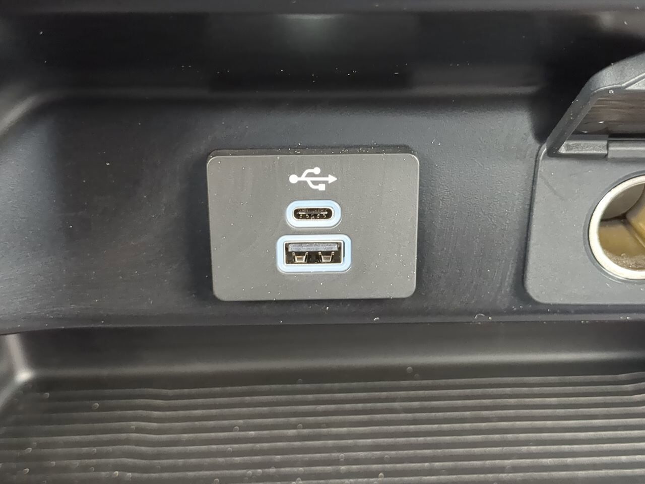 2025 Ford Super Duty F-550 DRW Box Truck Winder GA