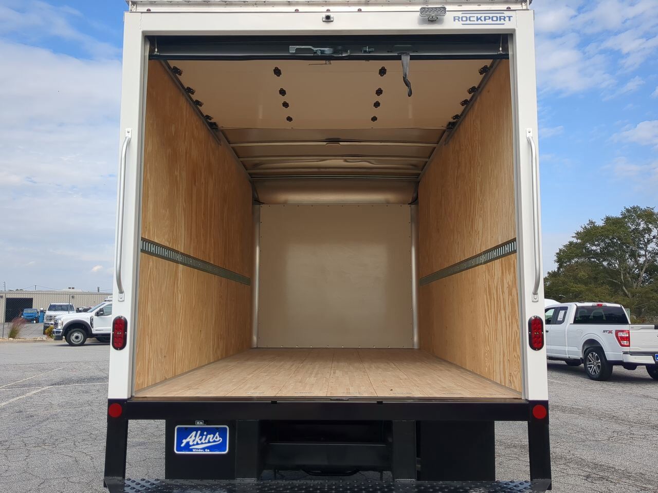 2025 Ford Super Duty F-550 DRW Box Truck Winder GA