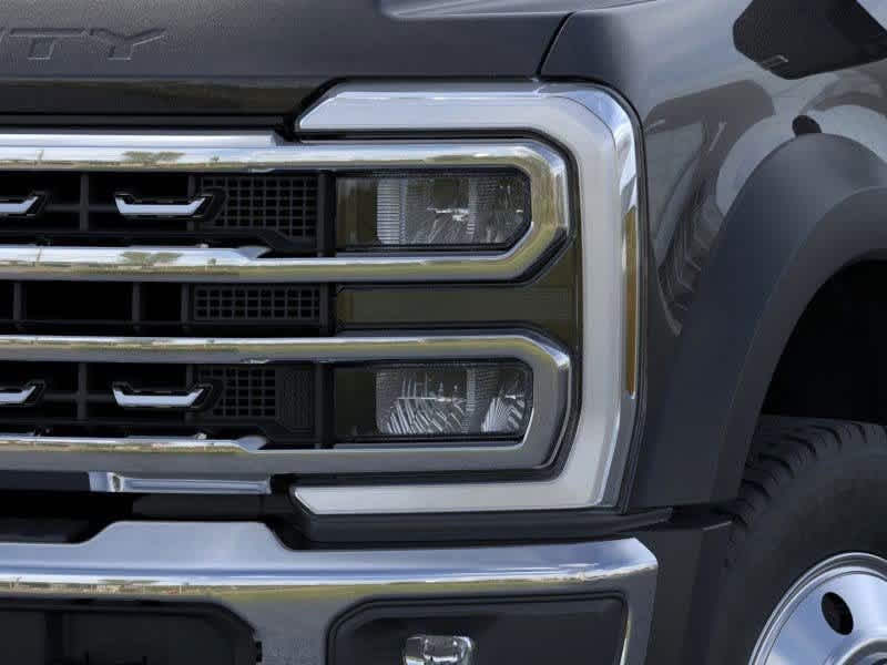 2025 Ford Super Duty F-550 DRW LARIAT Plymouth MA