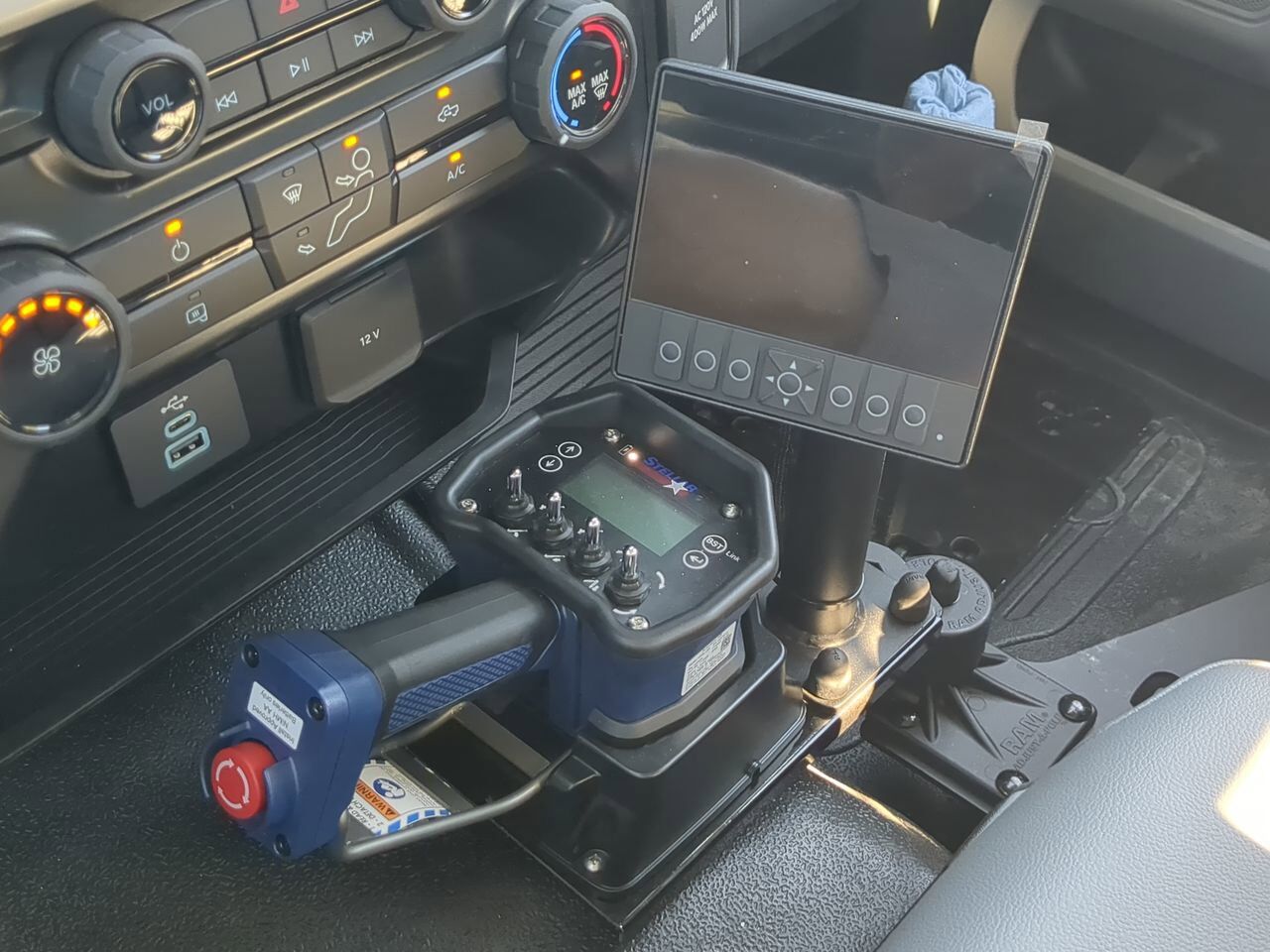 2025 Ford Super Duty F-550 DRW Mechanics Body Winder GA