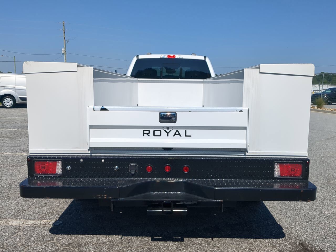 2025 Ford Super Duty F-550 DRW SERVICE BODY Winder GA