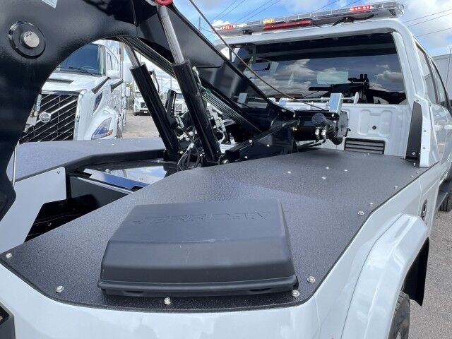 2025 Ford Super Duty F-550 DRW XL Jerr-Dan MPL-40 Standard Duty Wrecker Truck Tampa FL