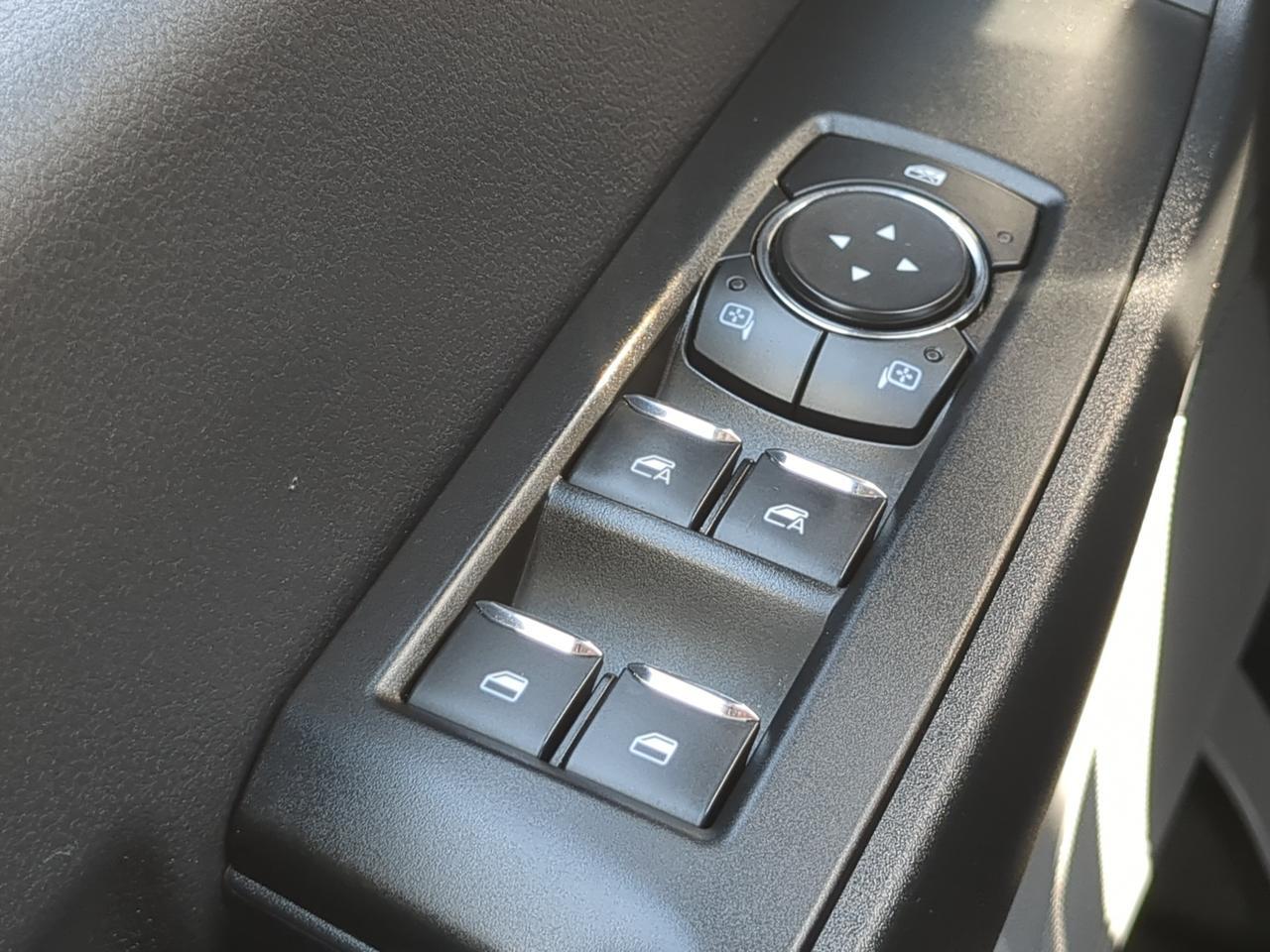 2025 Ford Super Duty F-550 DRW XL Appleton WI