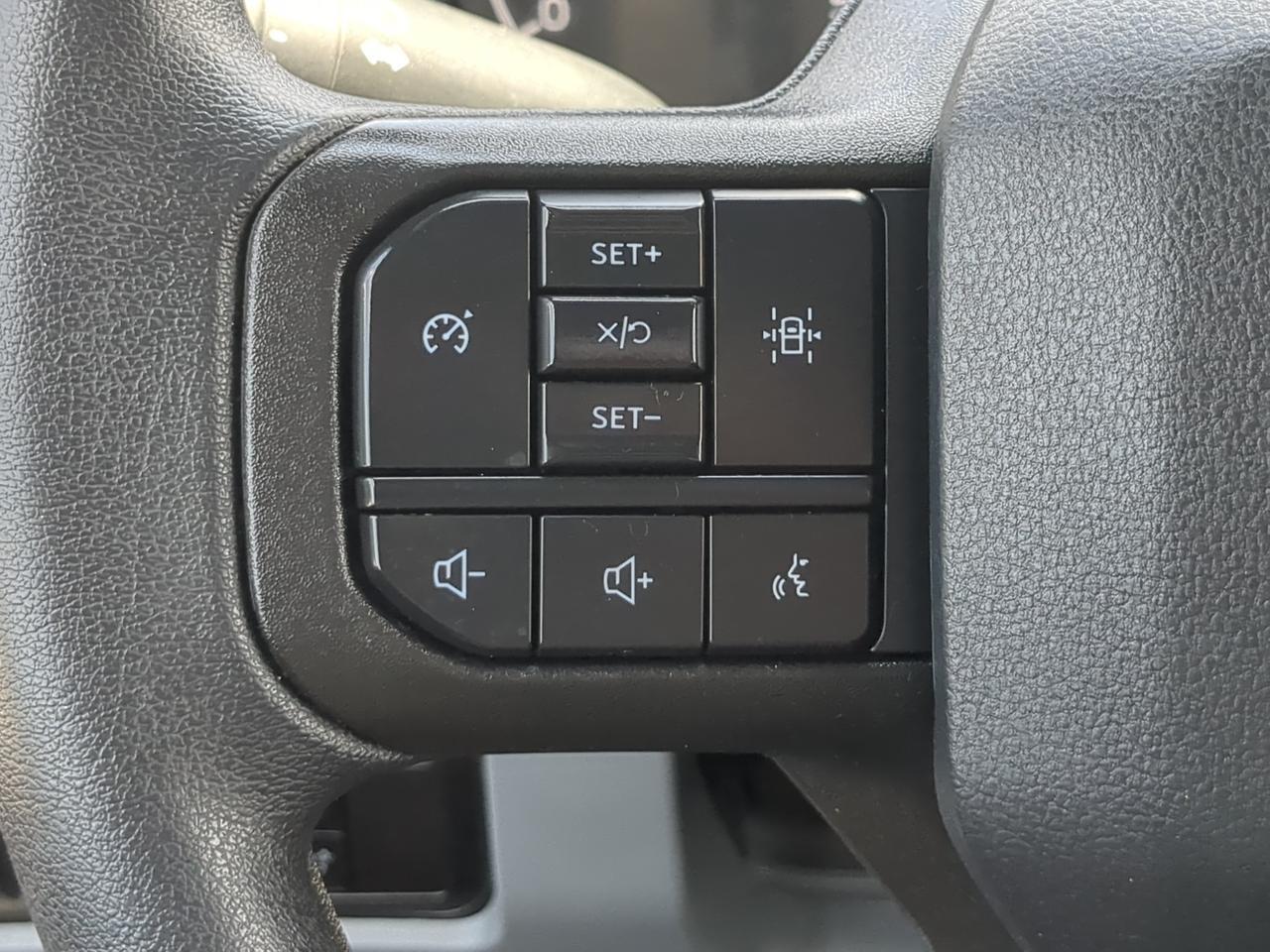 2025 Ford Super Duty F-550 DRW XL Appleton WI
