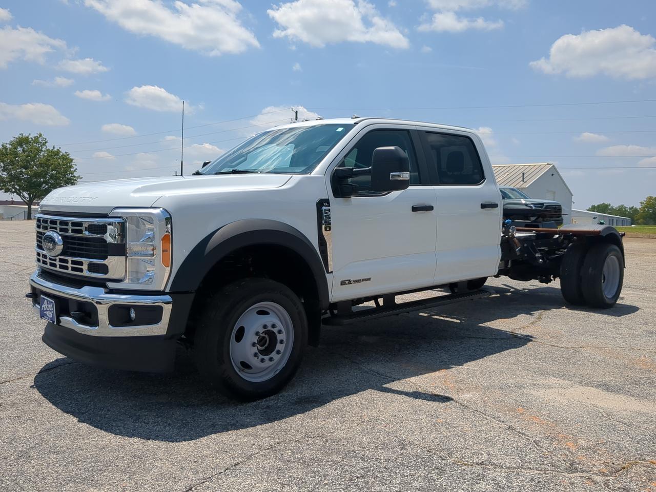 2025 Ford Super Duty F-550 DRW XL Appleton WI