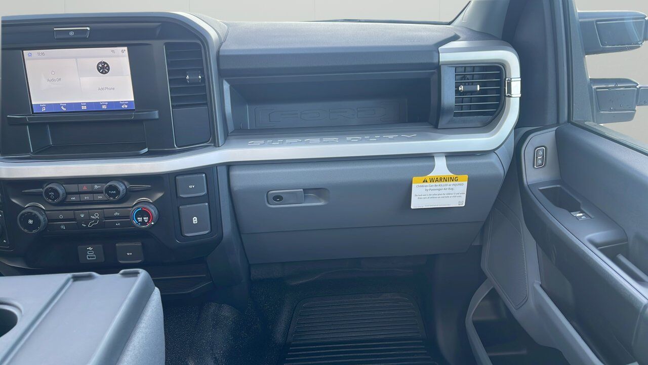 2025 Ford Super Duty F-550 DRW XL Sherwood Park AB