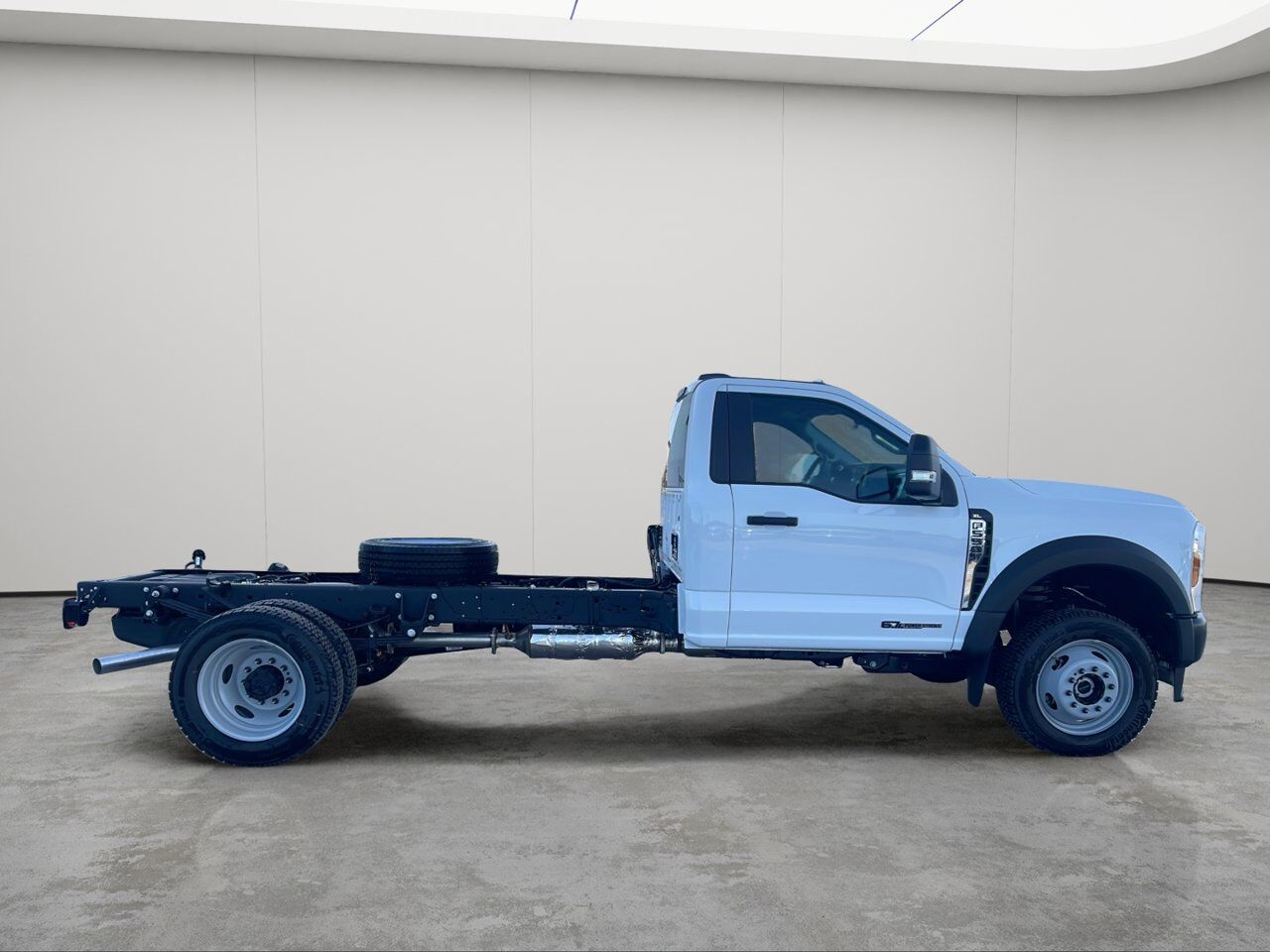 2025 Ford Super Duty F-550 DRW XL Sherwood Park AB