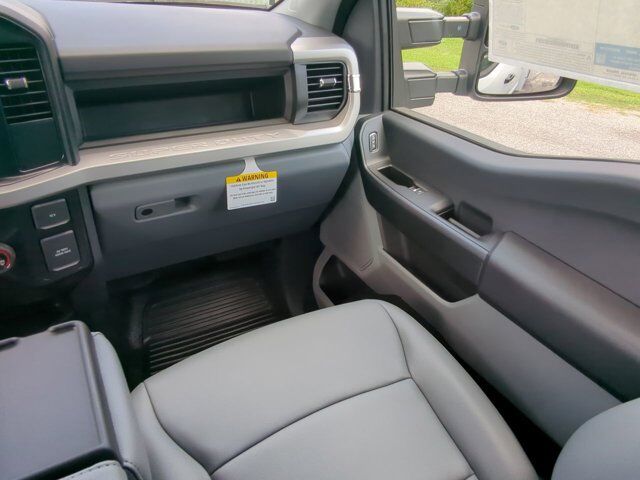 2025 Ford Super Duty F-550 DRW XL Winder GA