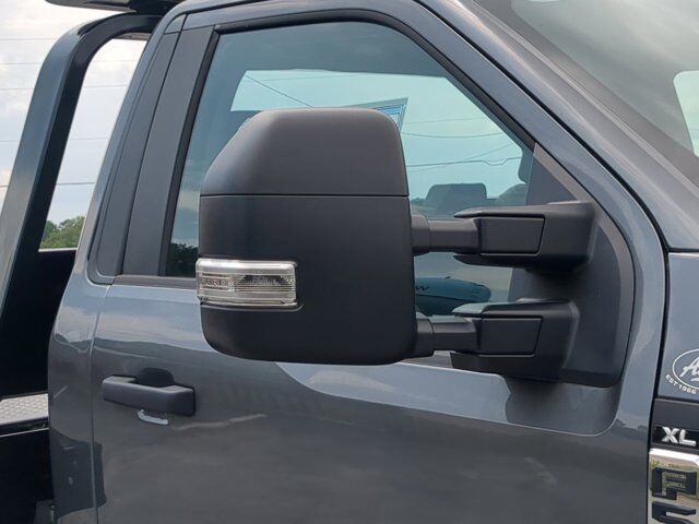 2025 Ford Super Duty F-550 DRW XL Winder GA