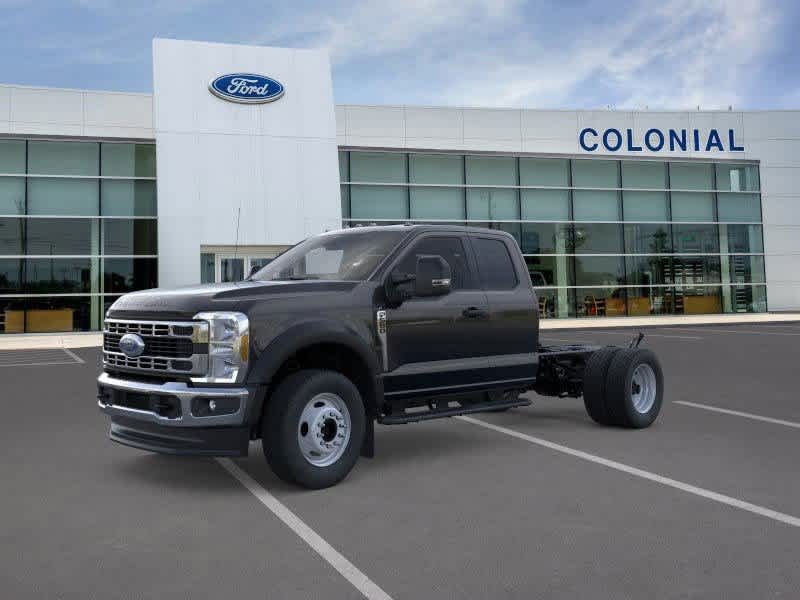 2025 Ford Super Duty F-550 DRW Plymouth MA
