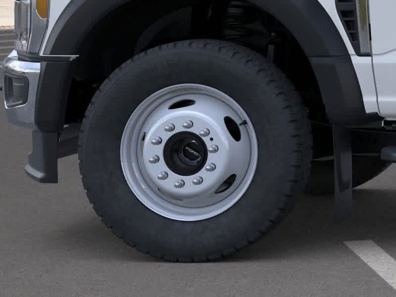 2025 Ford Super Duty F-550 DRW Plymouth MA