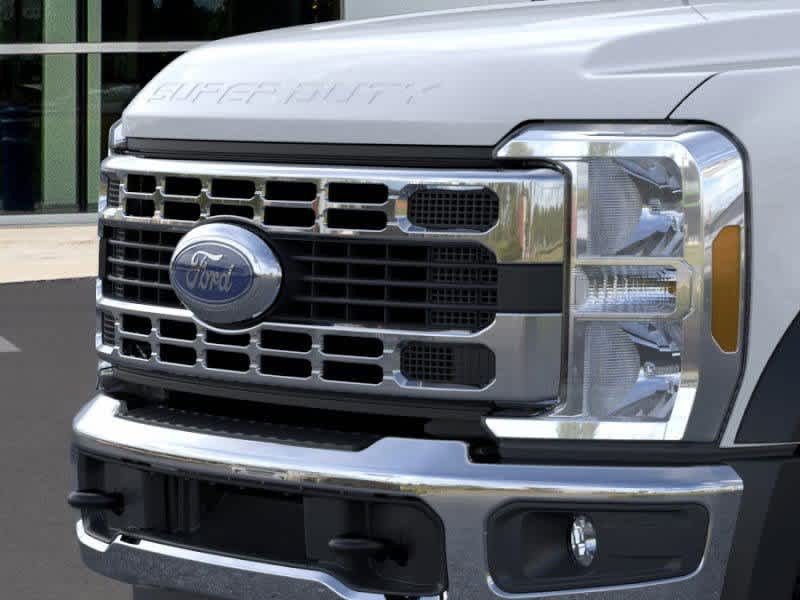 2025 Ford Super Duty F-550 DRW Plymouth MA