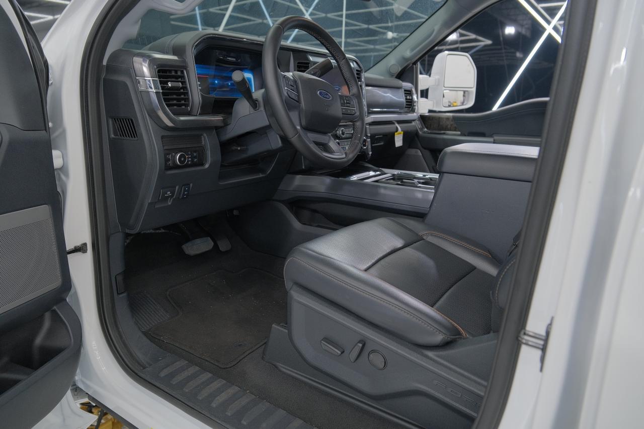 2025 Ford Super Duty F-550 King Crab 6X6 Miami FL