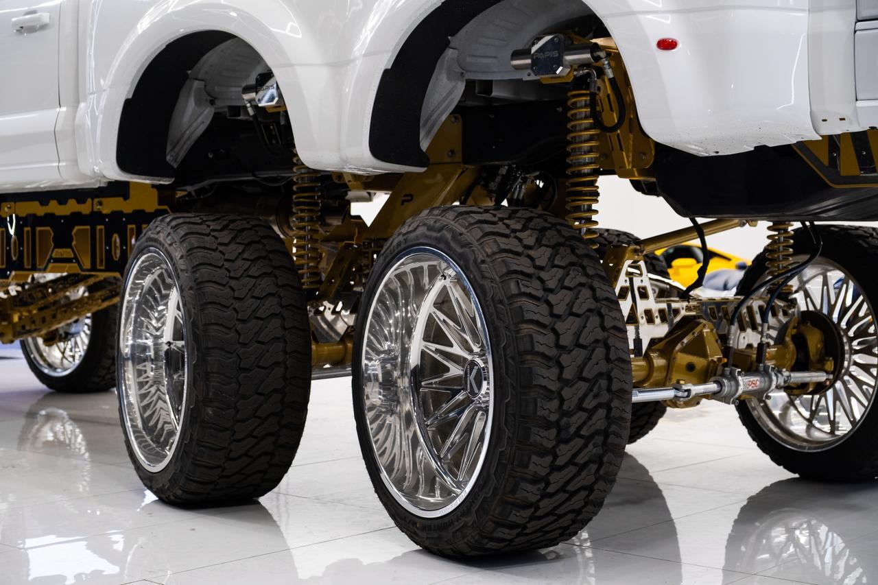 2025 Ford Super Duty F-550 King Crab 6X6 Miami FL