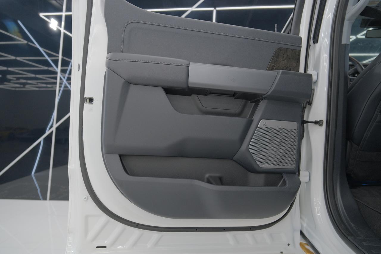 2025 Ford Super Duty F-550 King Crab 6X6 Miami FL