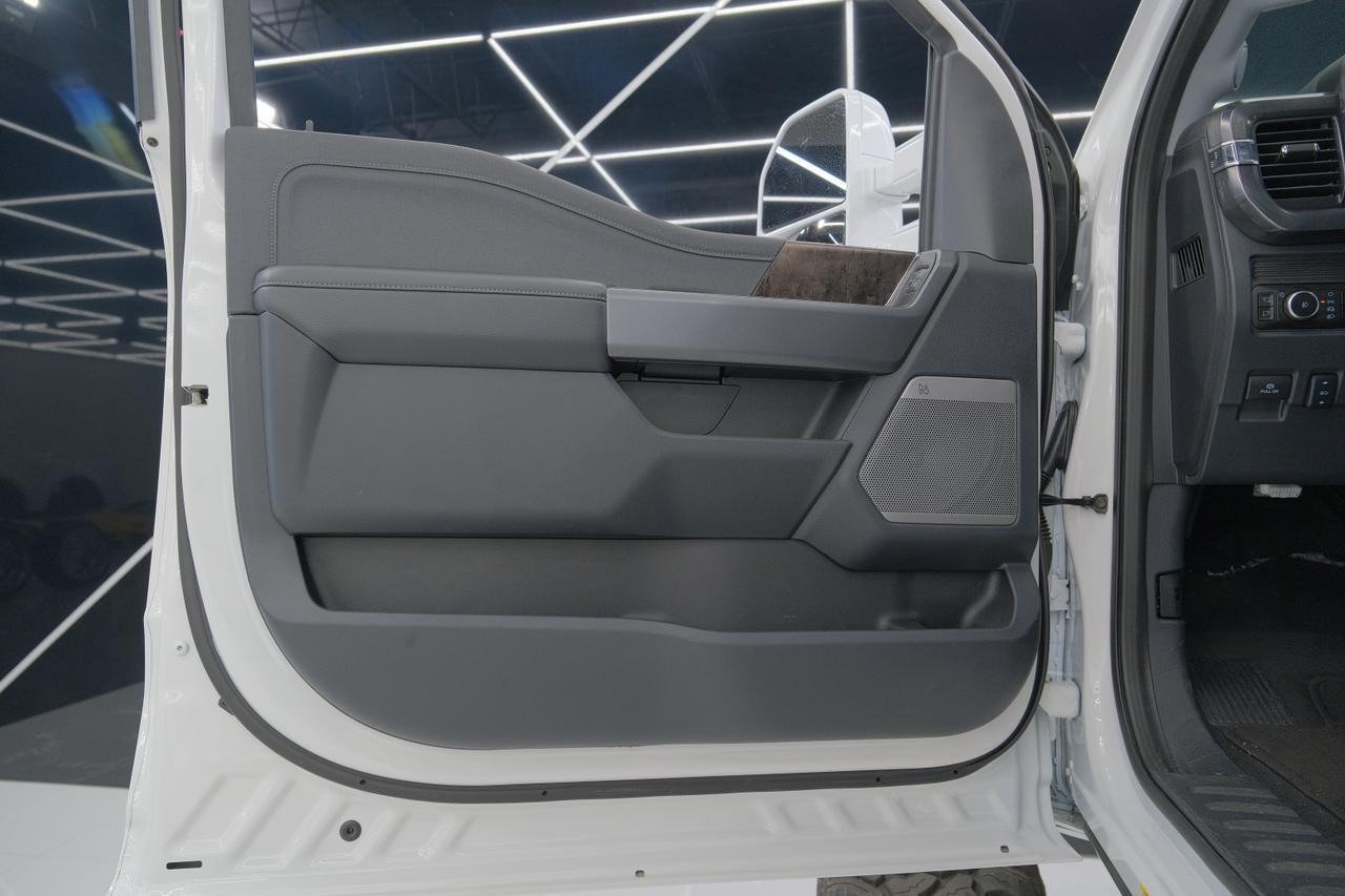 2025 Ford Super Duty F-550 King Crab 6X6 Miami FL