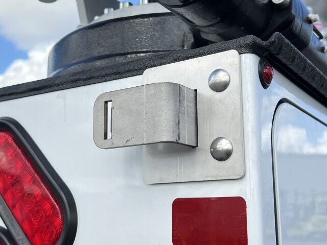 2025 Ford Super Duty F-600 DRW Mechanical Service Truck Tampa FL