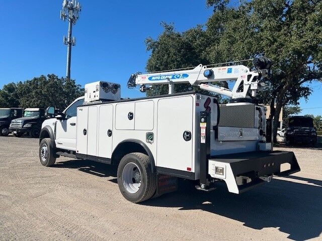 2025 Ford Super Duty F-600 DRW Mechanical Service Truck