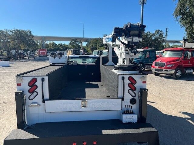 2025 Ford Super Duty F-600 DRW Mechanical Service Truck Tampa FL